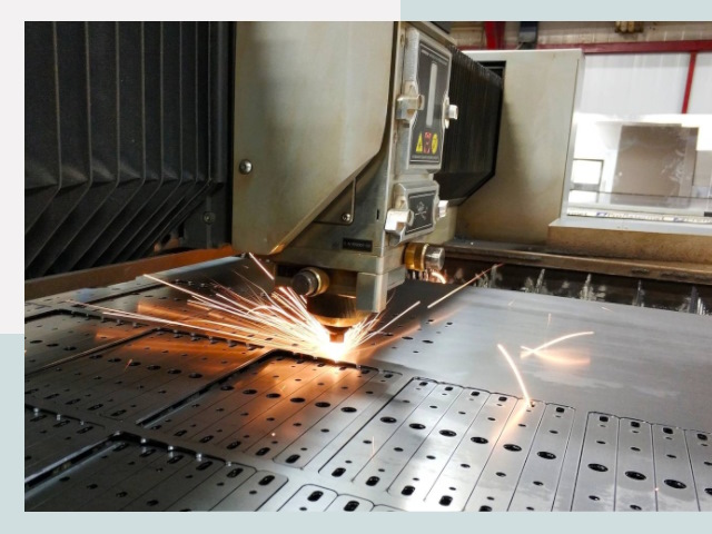 Лазерная резка металла в Лыткарине от 615 руб.